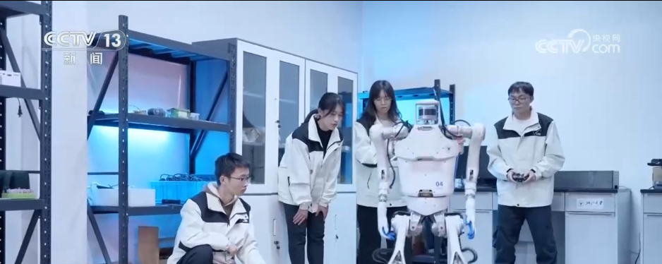 洪承汉退队